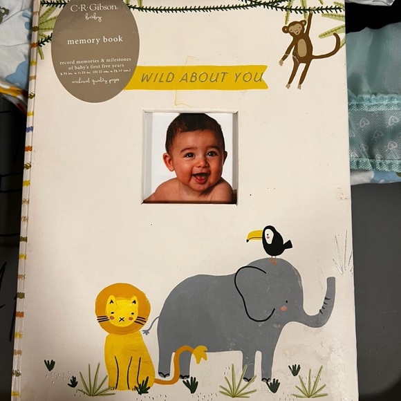Baby Milestone Book C.R Gibson BP73-23934 Love You To The Moon Baby Photo Baby Books First Year Memory Book